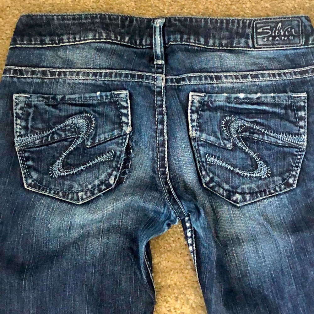 Buckle Jeans